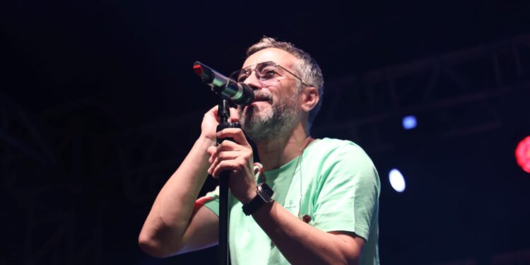 Alikahya’da gündüz ayrı gece ayrı eğlence