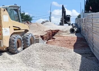 İzmit Kabaoğlu Fatih Caddesinde üstyapı çalışması