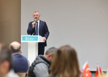 Büyükakın: Belediyeler halka hizmet için var