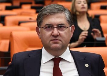 Yıldızlı: “Gençlerimizin sığınmacılar kadar değeri yok mu?”