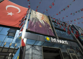 İYİ Parti’de istifa depremi yaşanıyor: Sebebi Mansur Yavaş